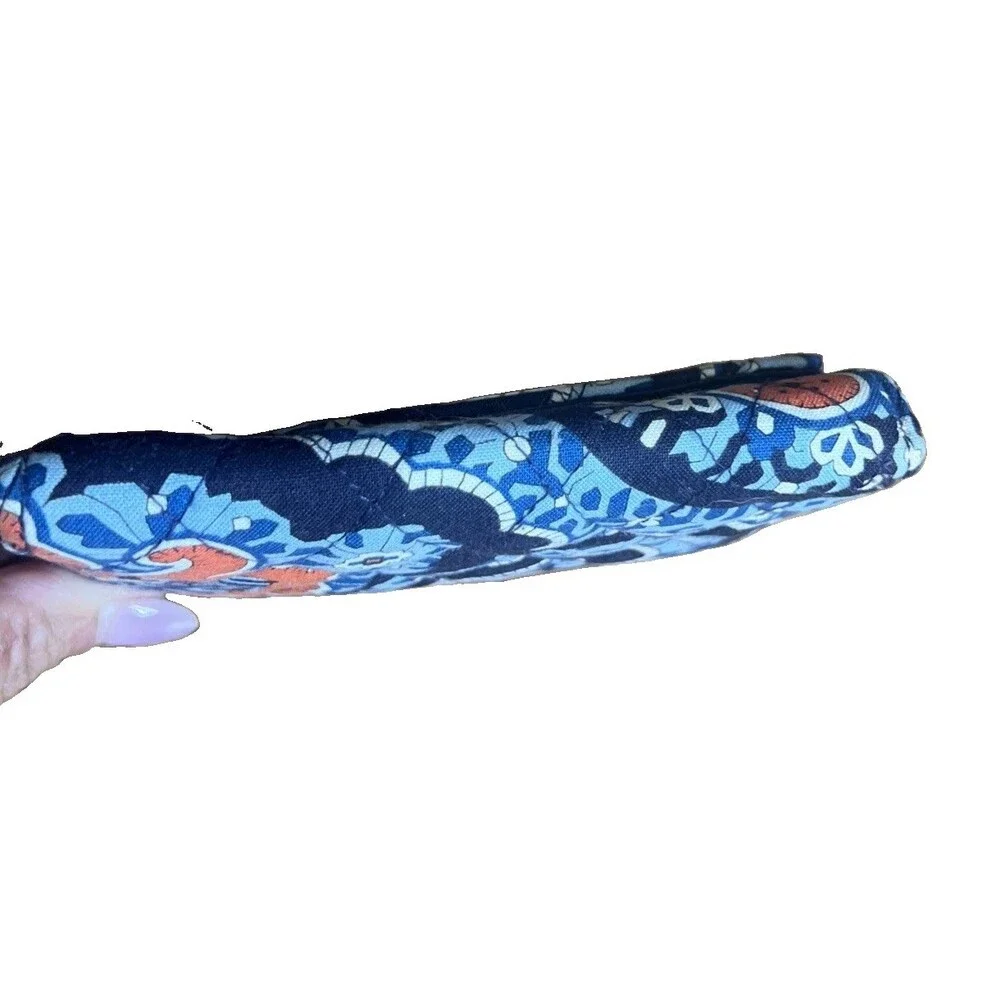 VERA BRADLEY (2016) Retired Marrakesh Pattern Trifold Wallet Boho Chic Classic